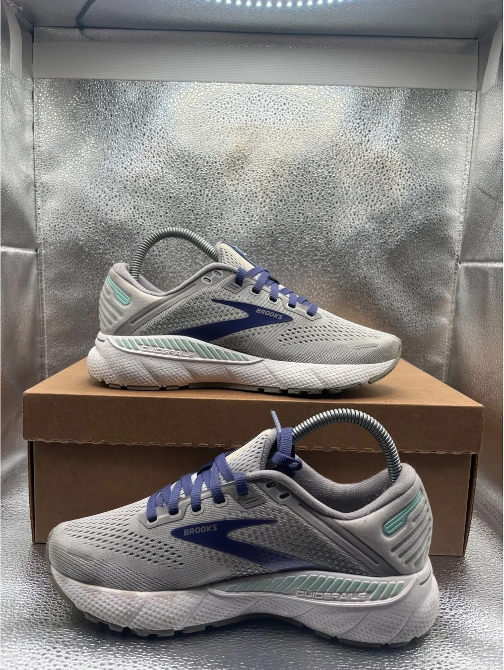 Brooks adrenaline GTS 22 blue mint